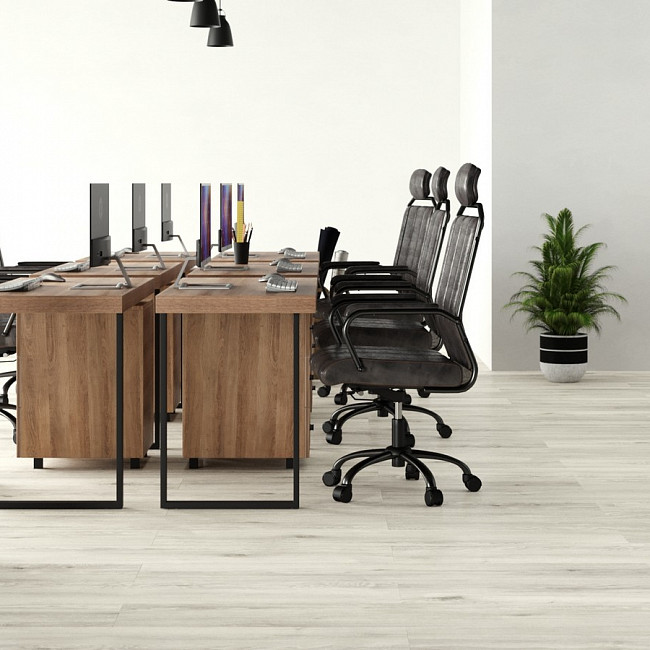 ПВХ плитка Tanto Windsor Oak 892 от магазина ИНАВЕК